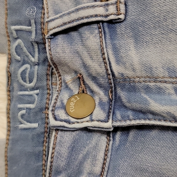 𝅺RUE 21 low rise jegging freedom flex denim jeans size 3/4 regular - Picture 3 of 11